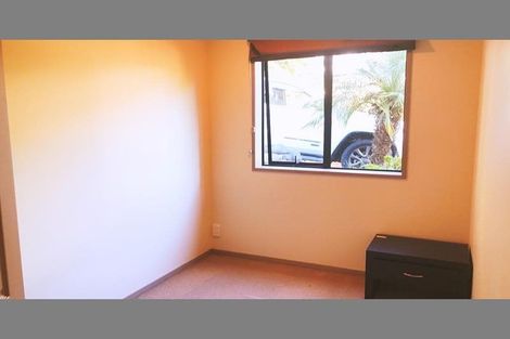 Photo of property in 17a Grassways Avenue, Pakuranga, Auckland, 2010