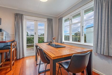 Photo of property in 14 Ranfurly Road, Pahiatua, 4984