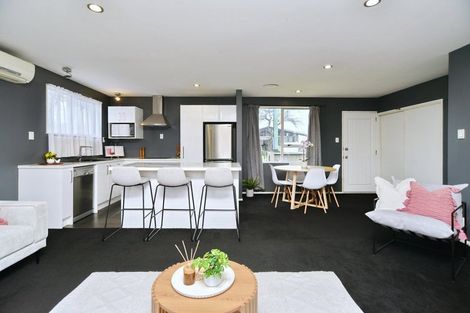 Photo of property in 79 Maces Road, Bromley, Christchurch, 8062