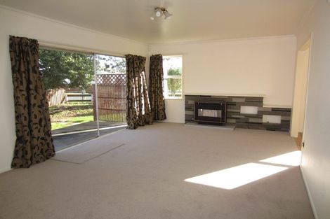 Photo of property in 21 Northolt Road, Fairview Downs, Hamilton, 3214