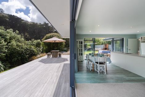 Photo of property in 904 Te Oka Bay Road, Te Oka, Little River, 7591