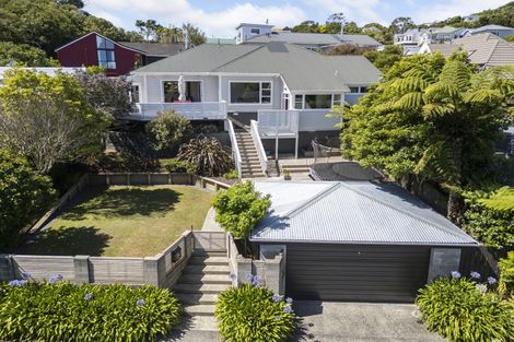 Photo of property in 2 Poona Street, Khandallah, Wellington, 6035