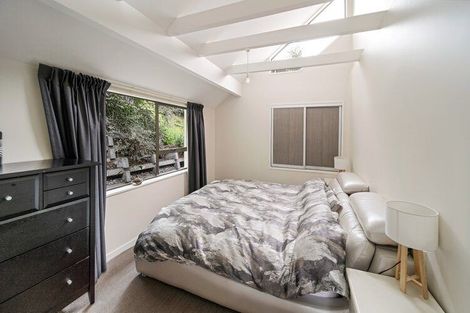 Photo of property in 2 Cannon Hill Crescent, Mount Pleasant, Christchurch, 8081