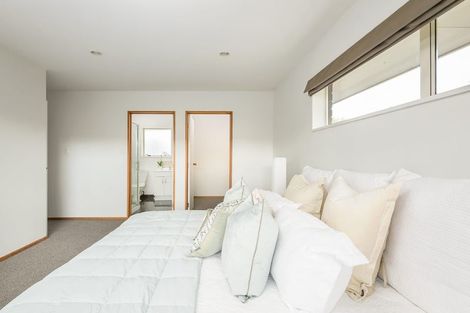 Photo of property in 8 Fieldmoor Place, Parklands, Christchurch, 8083