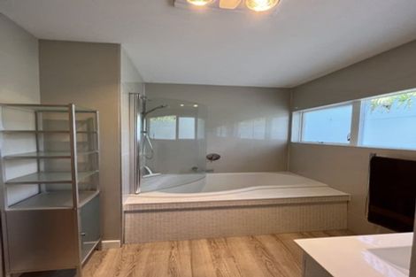 Photo of property in 39 Acheron Road, Paremata, Porirua, 5026