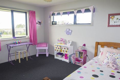 Photo of property in 303 Redcastle Road, Oamaru North, Oamaru, 9492