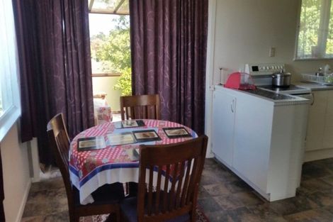 Photo of property in 5 Shale Avenue, Massey, Auckland, 0614