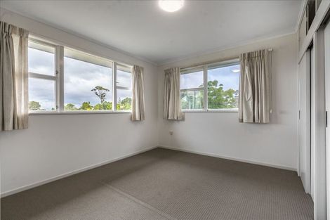 Photo of property in 44 Sequoia Place, Sunnynook, Auckland, 0620