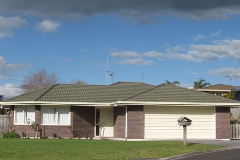 Photo of property in 15 Cloverlea Walk, Welcome Bay, Tauranga, 3112