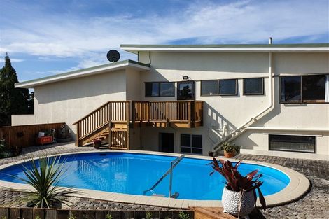 Photo of property in 2 Arabella Road, Opua, 0200