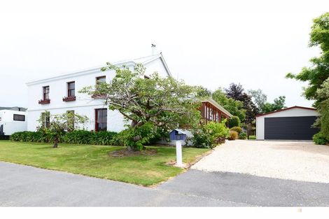 Photo of property in 10 Naylor Street, Waimate, 7924