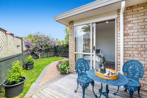 Photo of property in 47 Red Hibiscus Road, Stanmore Bay, Whangaparaoa, 0932