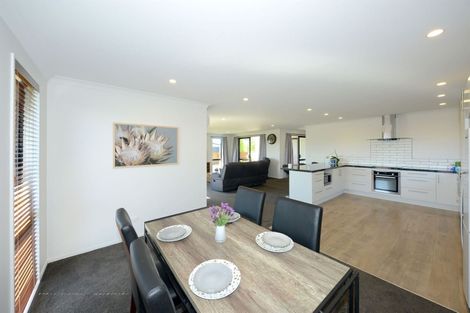 Photo of property in 9 Seaward Street, Pegasus, 7612