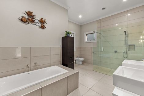 Photo of property in 21 Magnolia Tree Lane, Kerikeri, 0294