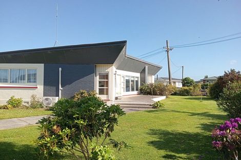 Photo of property in 79 Orawia Road, Tuatapere, 9620