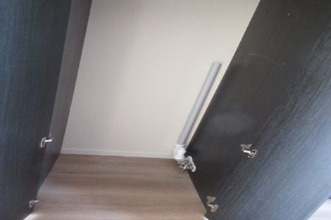 Photo of property in 2 Nikau Street, New Lynn, Auckland, 0600