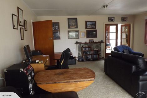 Photo of property in 53 Swiss Avenue, Gonville, Whanganui, 4501