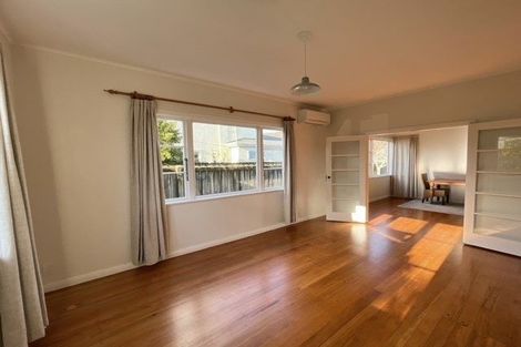 Photo of property in 1/126 Waiwhetu Road, Waterloo, Lower Hutt, 5011