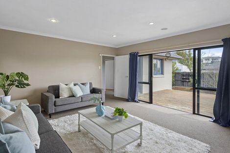 Photo of property in 255 Lake Terrace Road, Shirley, Christchurch, 8061