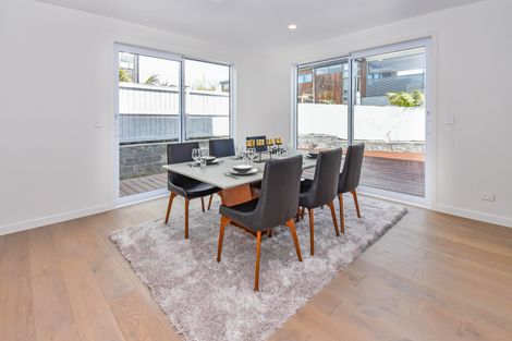 Photo of property in 16 Milano Boulevard, Karaka, Papakura, 2113