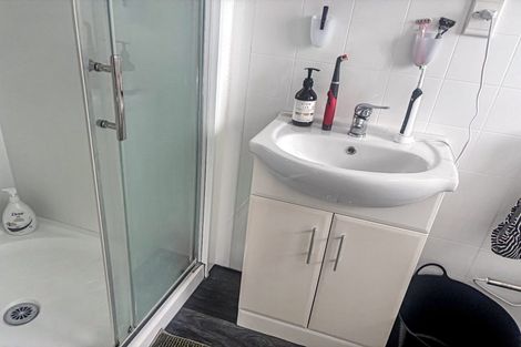 Photo of property in 30 Pirinoa Street, Feilding, 4702