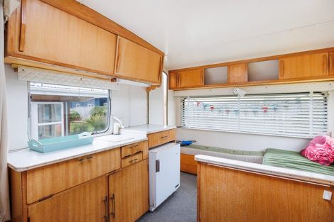 Photo of property in 16 Chrystal Street, Foxton Beach, Foxton, 4815