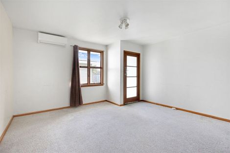 Photo of property in 3/10a Straven Road, Riccarton, Christchurch, 8011