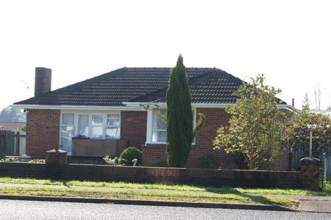 Photo of property in 166 Robertson Road, Mangere East, Auckland, 2024