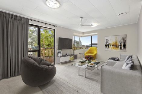 Photo of property in 201 Glengarry Road, Glen Eden, Auckland, 0602