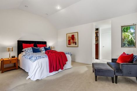 Photo of property in 1/13 Milford Road, Milford, Auckland, 0620