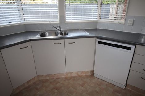 Photo of property in 9a Stewart Crescent, Hokowhitu, Palmerston North, 4410