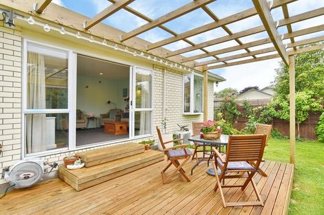 Photo of property in 1/6a Mundys Road, Dallington, Christchurch, 8061