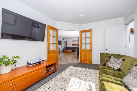 Photo of property in 33 Ayrshire Drive, Grandview Heights, Hamilton, 3200