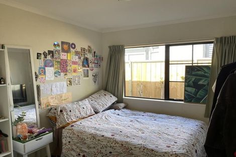 Photo of property in 11 Greenough Place, Rototuna, Hamilton, 3210