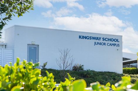 Photo of property in 9 Silverhill Lane, Silverdale, 0932