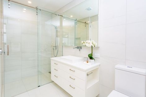 Photo of property in 80c Clyde Road, Ilam, Christchurch, 8041