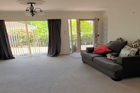 Photo of property in 11a Dawn Place, Waiuku, 2123
