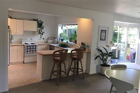 Photo of property in 237a Point Chevalier Road, Point Chevalier, Auckland, 1022