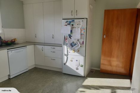 Photo of property in 8 Winston Street, Crofton Downs, Wellington, 6035