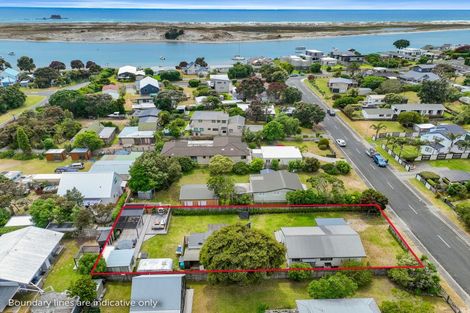 Photo of property in 13 Holiday Crescent, Mangawhai Heads, Mangawhai, 0505
