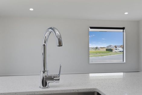 Photo of property in 61 Bill Harvey Drive, Halswell, 8025