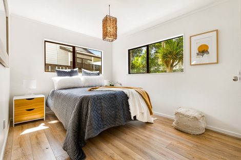 Photo of property in 1/43 Sabulite Road, Kelston, Auckland, 0602