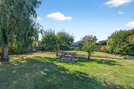 Photo of property in 30 Victoria Street, Carterton, 5713