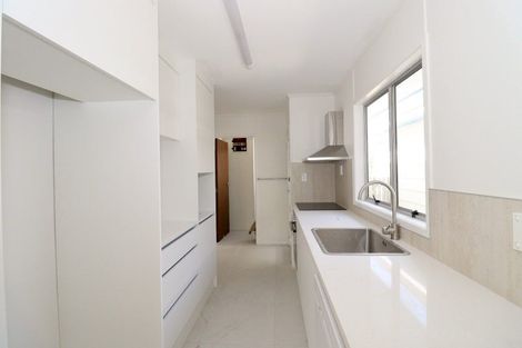 Photo of property in 28 Glynnbrooke Street, Te Atatu South, Auckland, 0610