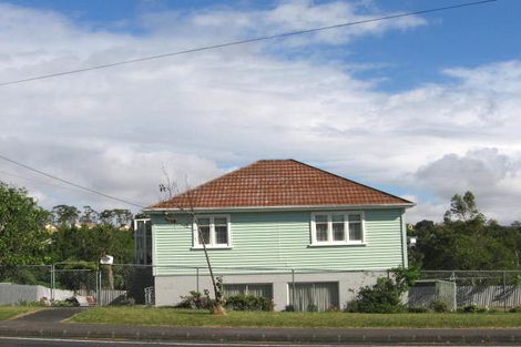 Photo of property in 167 View Road, Sunnyvale, Auckland, 0612