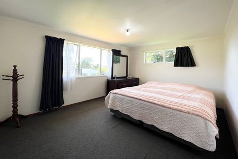 Photo of property in 80 Salamanca Road, Sunnynook, Auckland, 0620