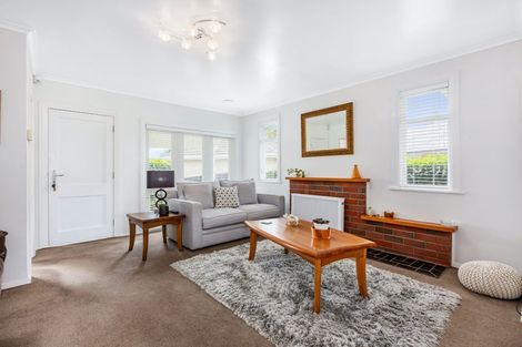 Photo of property in 11 Avalon Crescent, Avalon, Lower Hutt, 5011