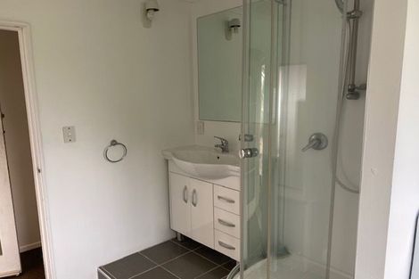 Photo of property in 2/27 Salem Place, Torbay, Auckland, 0630