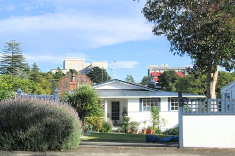 Photo of property in 4 Balquhidder Road, Hospital Hill, Napier, 4110