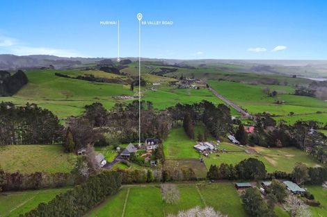 Photo of property in 69 Valley Road, Waimauku, 0881